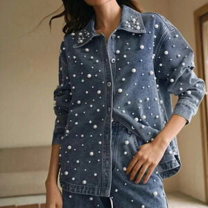 Blue Casual Women's Pearl and Rhinestone Decorated Button-Up Long Denim Blouse